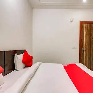 Oyo 71597 The Shivaay Residency *** Gurgaon