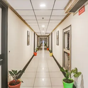 Collection O Limewood *** Delhi (National Capital Territory of India)